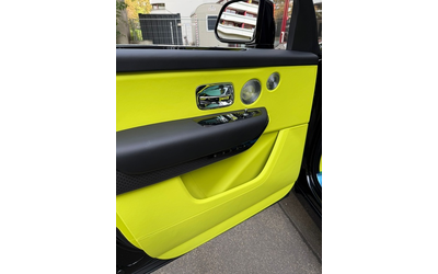 rolls-royce-cullinan-series-cullinan-series-ii-black-badge - 5