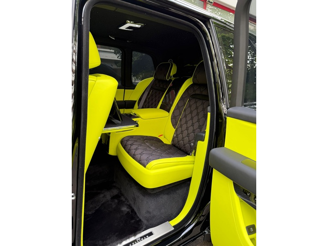 Rolls-Royce Cullinan
Series Cullinan
Series II Black Badge - автомобили, коли, обяви за нови и употребявани 6