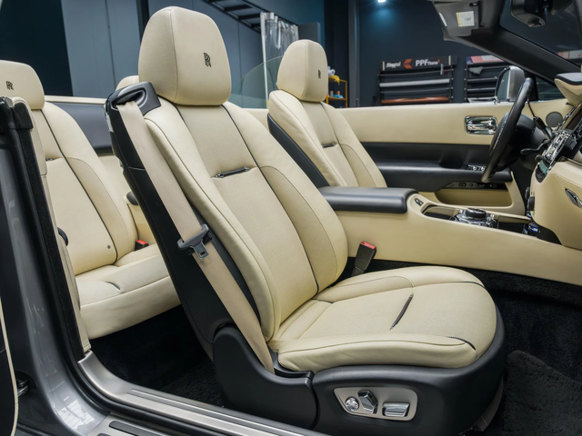 Rolls-Royce Dawn V12* HEAD UP* NIGHT VISION* Обдухв* CAMERA* - автомобили, коли, обяви за нови и употребявани 8