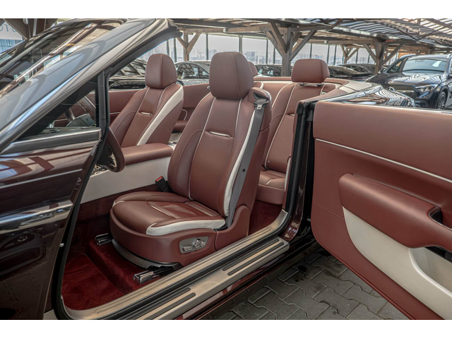 Rolls-Royce Dawn 6.6 V12/Two-Tone/Night Vision/Distronic/Lane Assist/ - автомобили, коли, обяви за нови и употребявани 12