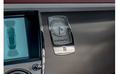 Rolls-Royce Dawn 6.6 V12/Two-Tone/Night Vision/Distronic/Lane Assist/ - автомобили, коли, обяви за нови и употребявани 14