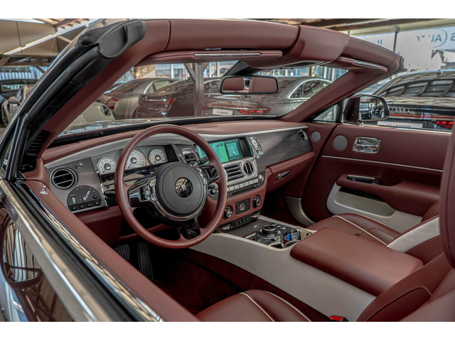 Rolls-Royce Dawn 6.6 V12/Two-Tone/Night Vision/Distronic/Lane Assist/ - автомобили, коли, обяви за нови и употребявани 6
