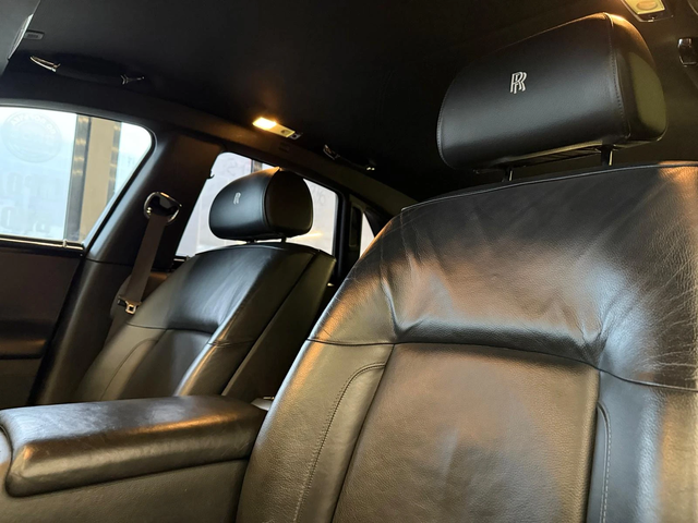 Rolls-Royce Ghost 6.6 V12* Лизинг* - автомобили, коли, обяви за нови и употребявани 6