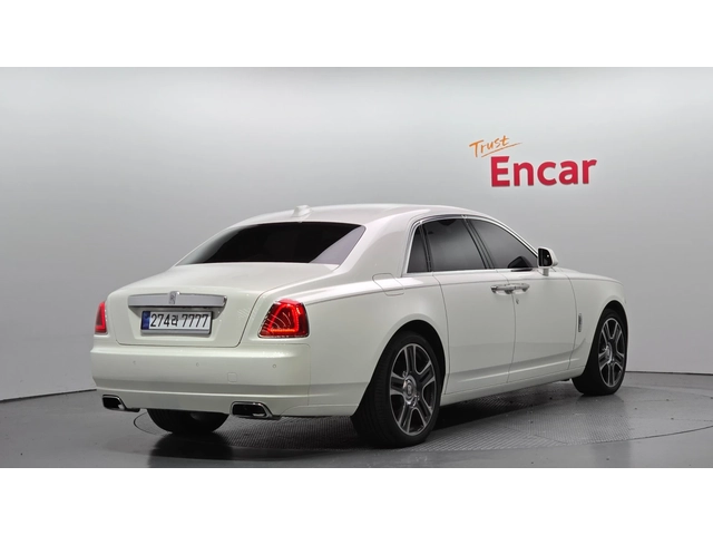 Rolls-Royce Ghost 6.6 V12 - автомобили, коли, обяви за нови и употребявани 1