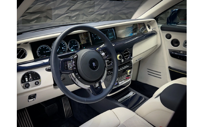 Rolls-Royce Phantom One of one l V12 l Full l TV - автомобили, коли, обяви за нови и употребявани 6