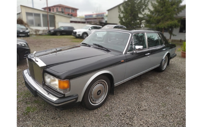 rolls-royce-silver-spur - 1