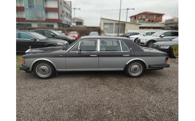 rolls-royce-silver-spur - 2