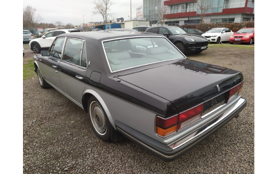 rolls-royce-silver-spur - 3