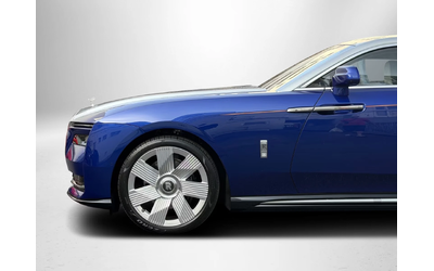 rolls-royce-spectre - 2