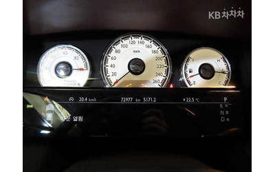 Rolls-Royce Wraith 6.6 V12 ФИНАНСИРАНЕ - автомобили, коли, обяви за нови и употребявани 8