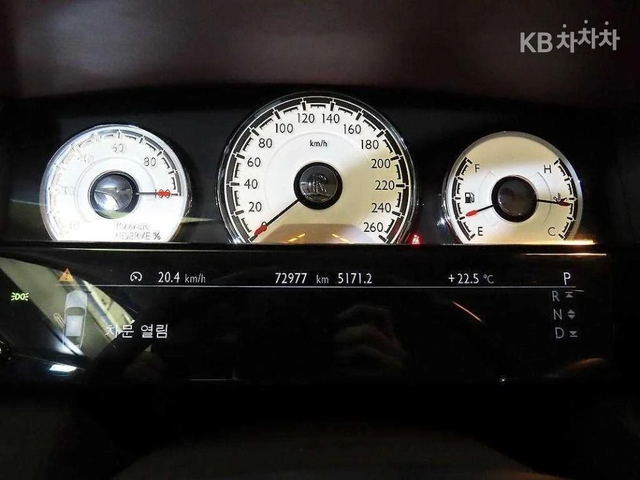 Rolls-Royce Wraith 6.6 V12 ФИНАНСИРАНЕ - автомобили, коли, обяви за нови и употребявани 8