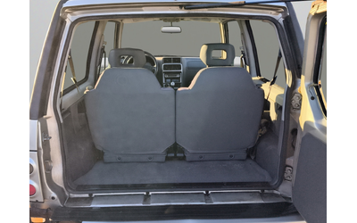 Santana 300 - автомобили, коли, обяви за нови и употребявани 12