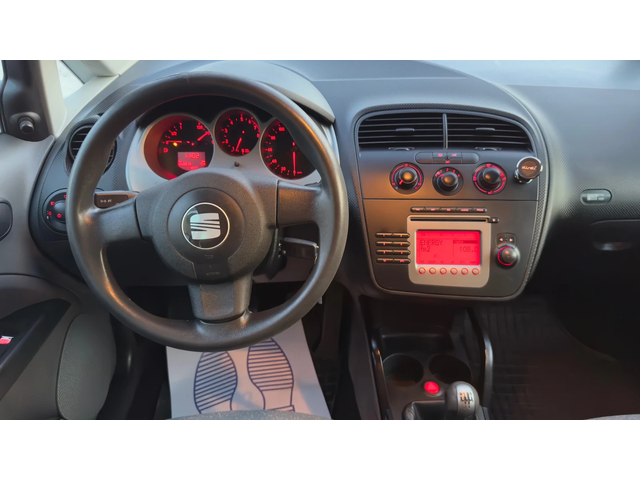 Seat Altea КЛИМАТИК - автомобили, коли, обяви за нови и употребявани 10