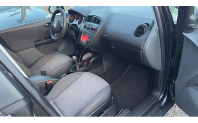 Seat Altea КЛИМАТИК - автомобили, коли, обяви за нови и употребявани 13