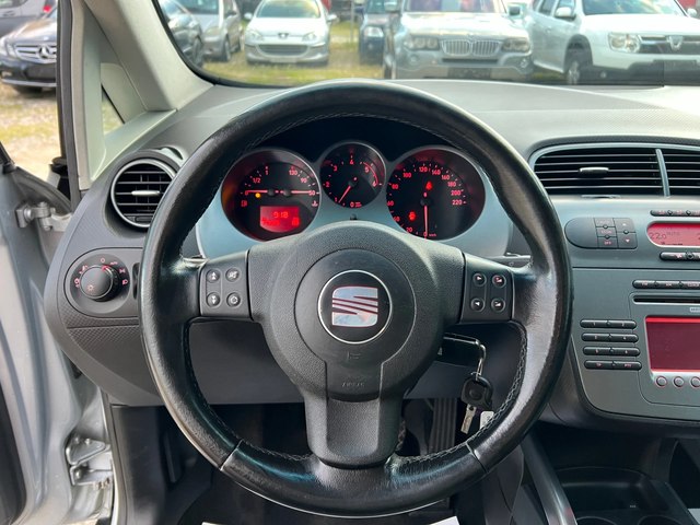 Seat Altea XL 1.9TDI-105к.с./ Автопилот/Мулти-волан/ ИТАЛИЯ - автомобили, коли, обяви за нови и употребявани 13