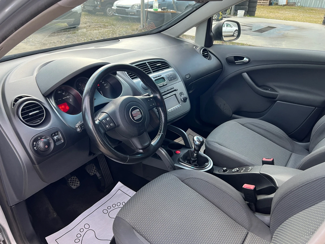 Seat Altea XL 1.9TDI-105к.с./ Автопилот/Мулти-волан/ ИТАЛИЯ - автомобили, коли, обяви за нови и употребявани 9