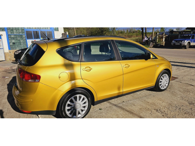 Seat Altea Altea XL-1.6i+Заводска Газ-ПОДГОТВЕН ЗА ТАКСИ - автомобили, коли, обяви за нови и употребявани 4