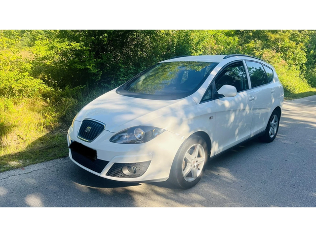 Seat Altea 1.6*102hp*ГАЗ ИНЖ.*НАВИГАЦИЯ - автомобили, коли, обяви за нови и употребявани 0