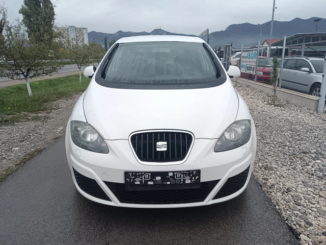 Seat Altea 1.6 * klima* - автомобили, коли, обяви за нови и употребявани 1