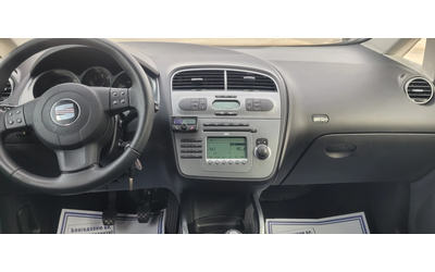 Seat Altea XL 1.6 GAS 102k.c. - автомобили, коли, обяви за нови и употребявани 11