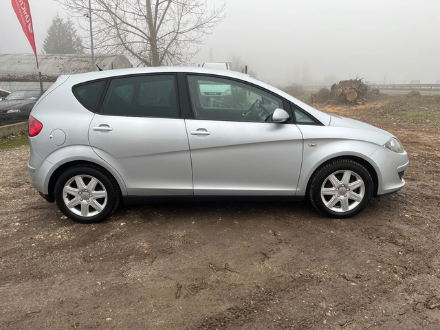 Seat Altea 1.9TDI-105-ITALIA - автомобили, коли, обяви за нови и употребявани 3