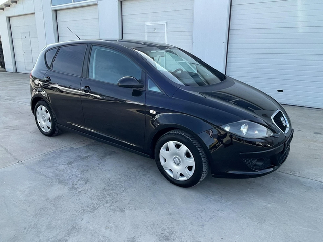Seat Altea 1.4i 16V* GPL* UNIKAT* - автомобили, коли, обяви за нови и употребявани 11