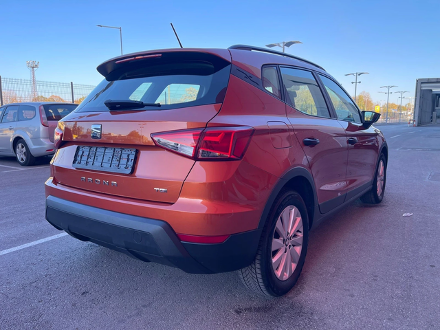 Seat Arona 1.0 TGI ЕВРО6 - автомобили, коли, обяви за нови и употребявани 4