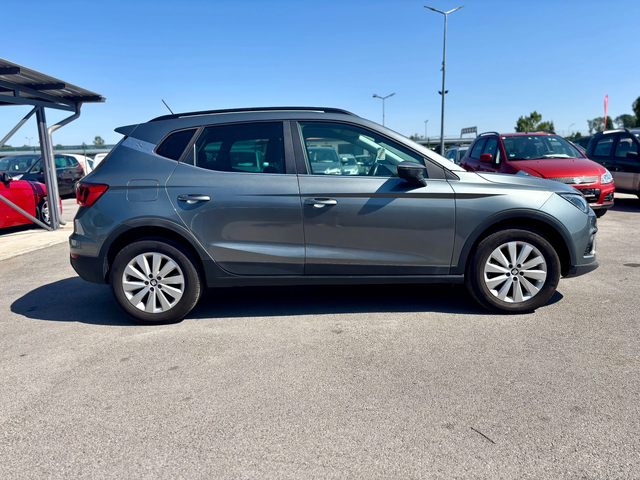 Seat Arona 1.0 - автомобили, коли, обяви за нови и употребявани 3