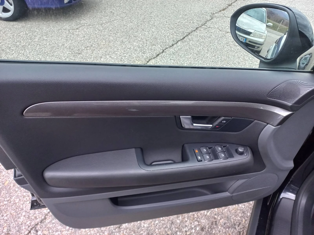 Seat Exeo 2, 0 tdi - автомобили, коли, обяви за нови и употребявани 10