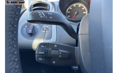 Seat Ibiza 1.2i 69 к.с. - автомобили, коли, обяви за нови и употребявани 14