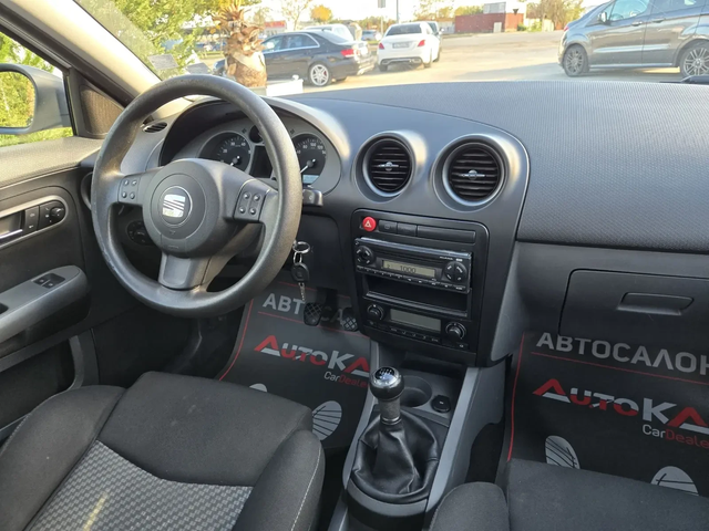 Seat Ibiza 1.4i-86kc= 163.000км= АВТОПИЛОТ= КЛИМАТРОНИК - автомобили, коли, обяви за нови и употребявани 11