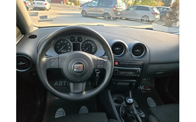 Seat Ibiza 1.4i-86kc= 163.000км= АВТОПИЛОТ= КЛИМАТРОНИК - автомобили, коли, обяви за нови и употребявани 9