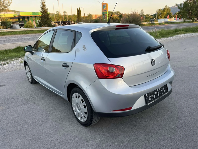 Seat Ibiza 1.2I 75кс. EURO 4 КЛИМАТИК - автомобили, коли, обяви за нови и употребявани 4