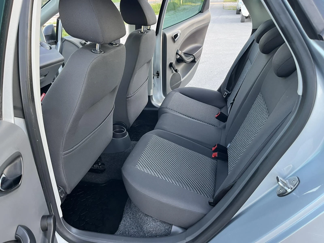 Seat Ibiza 1.2I 75кс. EURO 4 КЛИМАТИК - автомобили, коли, обяви за нови и употребявани 8