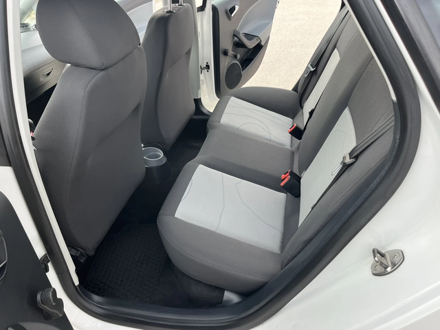 Seat Ibiza 1.2TDI 75кс EURO 5B 131 000км КЛИМАТИК - автомобили, коли, обяви за нови и употребявани 8