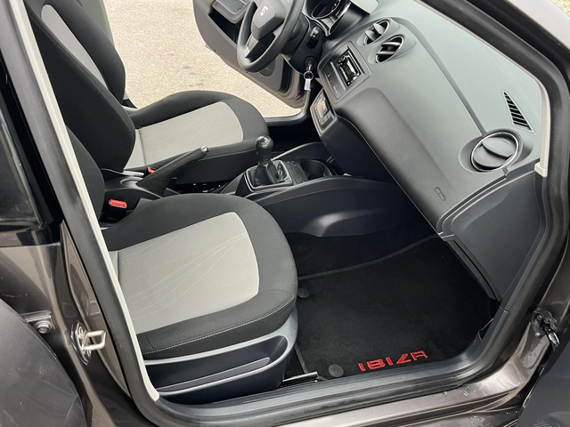 Seat Ibiza 1.2I 70кс. EURO 5 КЛИМАТИК - автомобили, коли, обяви за нови и употребявани 10
