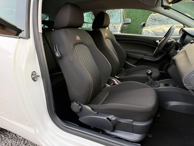 Seat Ibiza FR 2.0TDI 140hp - автомобили, коли, обяви за нови и употребявани 15