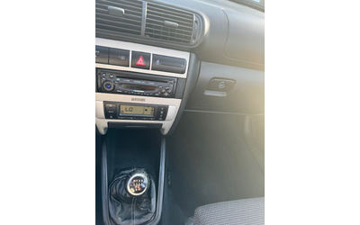 Seat Leon 1.4i - автомобили, коли, обяви за нови и употребявани 13