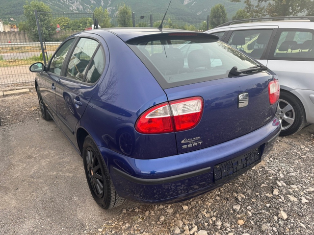 Seat Leon 1.4i - автомобили, коли, обяви за нови и употребявани 3