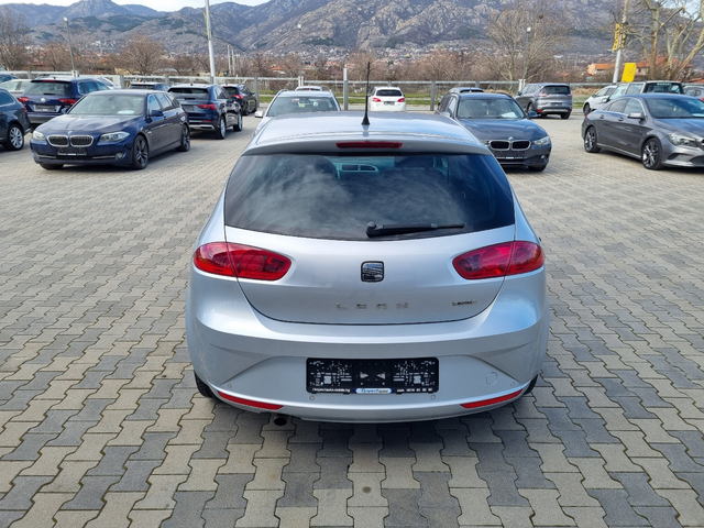 Seat Leon 1.6i-102кс ГАЗ 2010г. - автомобили, коли, обяви за нови и употребявани 5