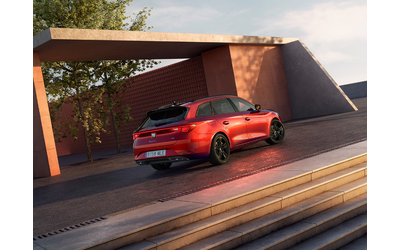 seat-leon-2025-sportstourer-black-pack-edition - 1