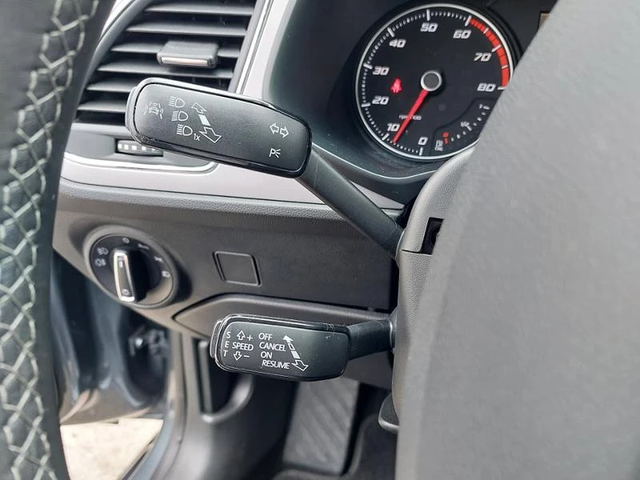 Seat Leon 1, 4i - автомобили, коли, обяви за нови и употребявани 6