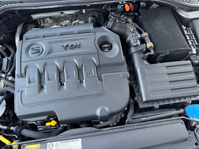 Seat Leon 1, 6tdi ST, 105ps, DSG, нави, мулти, темпо, борд, - автомобили, коли, обяви за нови и употребявани 11