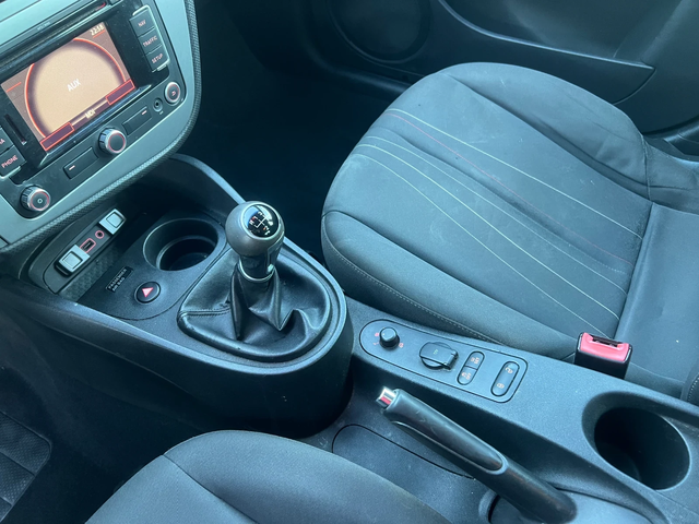 Seat Leon Facelift 1.6TDI- 105к.с./ Навигация/ Euro 5A - автомобили, коли, обяви за нови и употребявани 14