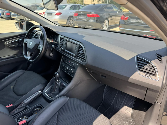 Seat Leon 2.0* 150ps* 6ск* FR* LED* ПАРКТ* АВТОПИЛОТ - автомобили, коли, обяви за нови и употребявани 9