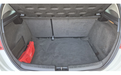 Seat Leon 1.6TDI 105к.с. - автомобили, коли, обяви за нови и употребявани 15