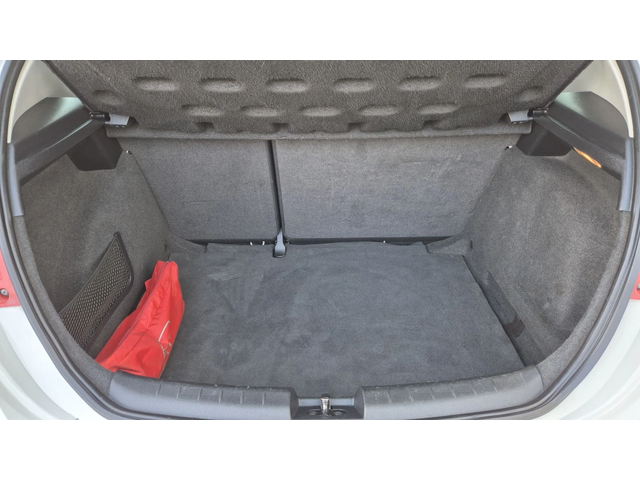 Seat Leon 1.6TDI 105к.с. - автомобили, коли, обяви за нови и употребявани 15