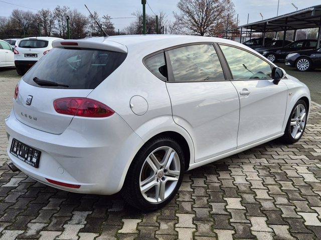 Seat Leon 1.6TDI 105к.с. - автомобили, коли, обяви за нови и употребявани 6