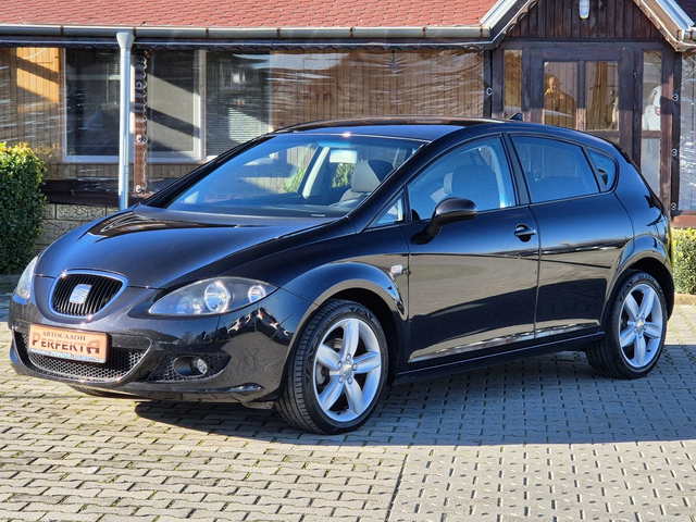 Seat Leon 1.9TDI 105к.с. - автомобили, коли, обяви за нови и употребявани 0