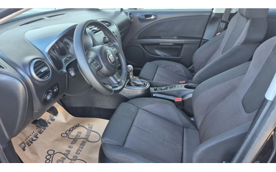 Seat Leon 1.9TDI 105к.с. - автомобили, коли, обяви за нови и употребявани 11